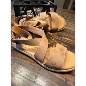 Born Leather Sandals Womens Strappy‎ Criss Cross Casual Comfortable 9M